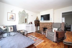 Living Room- click for photo gallery